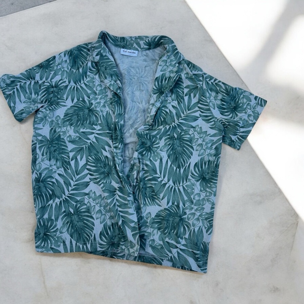 Green Leaf Print Shirt